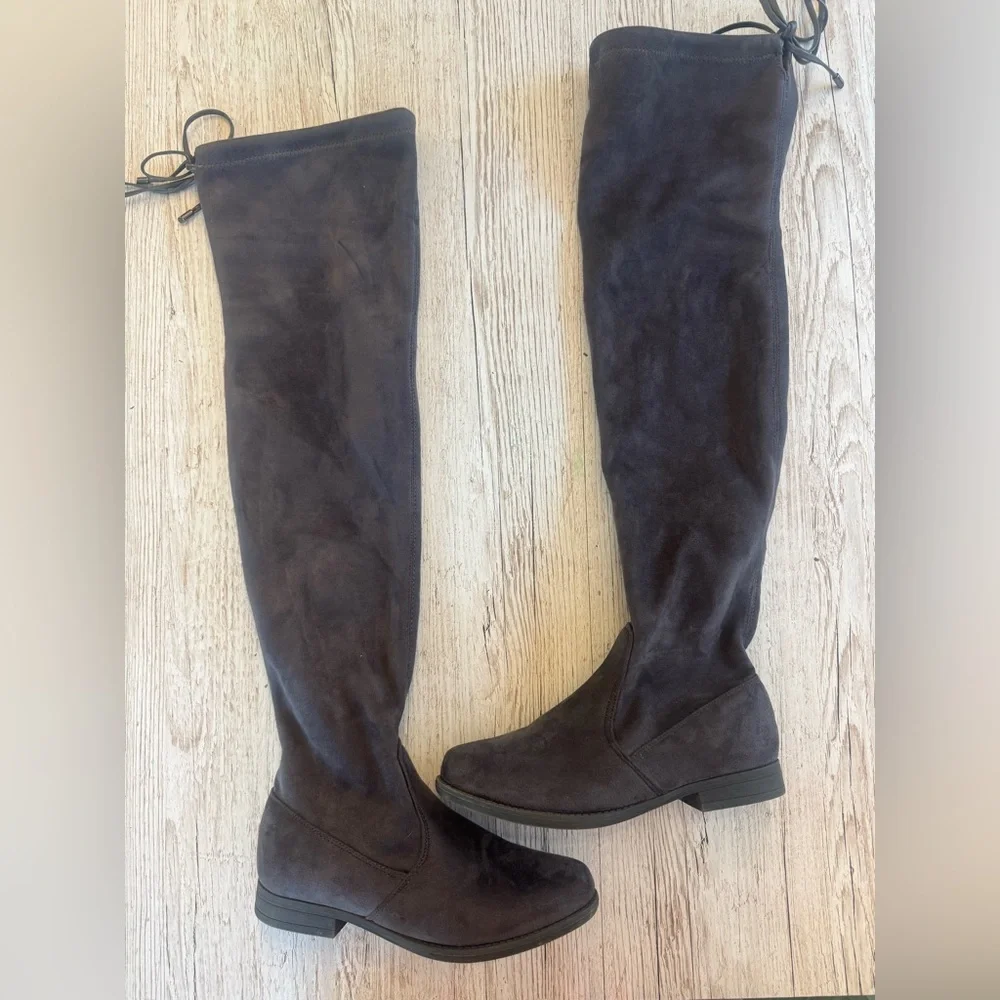 Over-the-Knee Pull on Low Heel Grey Boots with Tie top detail 6